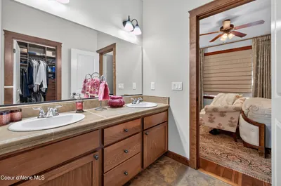 Property 26-9714 - Photo 14