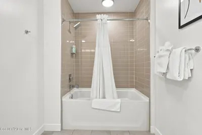Property 26-8403 - Photo 41
