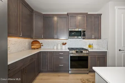 Property 26-10246 - Photo 11
