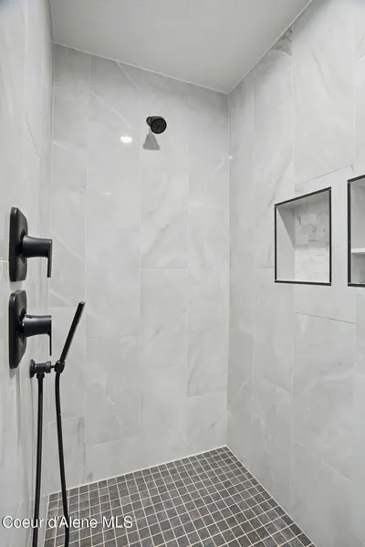 Property 26-845 - Photo 25