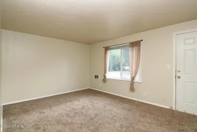 Property 26-9376 - Photo 2