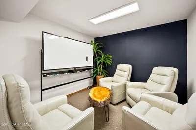 Property 26-9305 - Photo 40