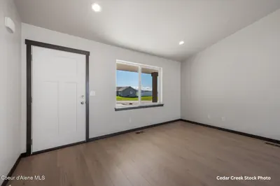 Property 26-10509 - Photo 5