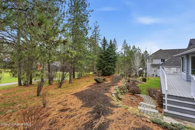 Property 26-8142 - Photo 11