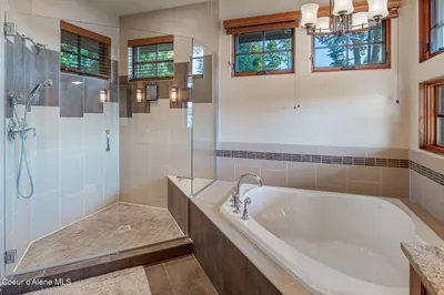 Property 26-6171 - Photo 27