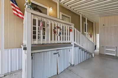 Property 26-8165 - Photo 3