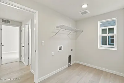 Property 26-10556 - Photo 29