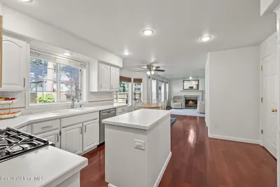 Property 26-7151 - Photo 9