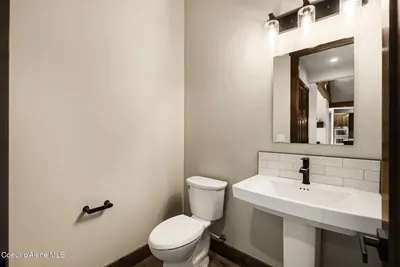 Property 26-10626 - Photo 38