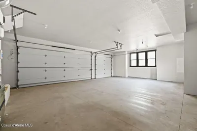 Property 26-10459 - Photo 27