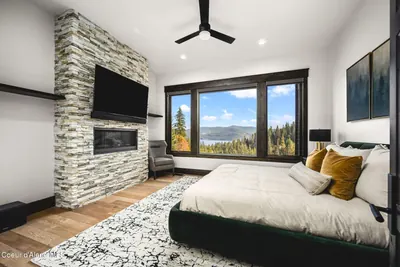 Property 26-10515 - Photo 48