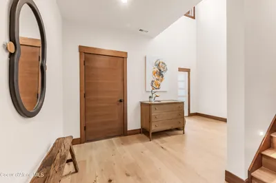 Property 26-9348 - Photo 37