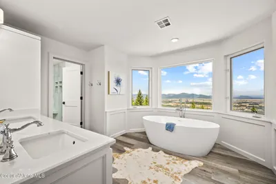 Property 26-7236 - Photo 69