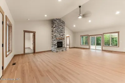 Property 26-9301 - Photo 12