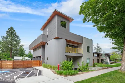 Property 26-6246 - Photo 1