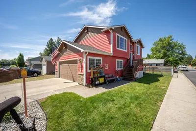 Property 26-7282 - Photo 2