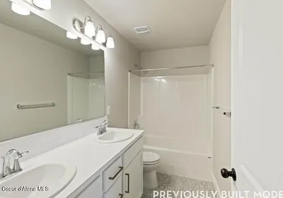 Property 26-1112 - Photo 13