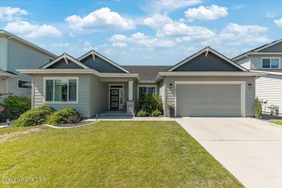Property 26-10210 - Photo 1