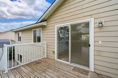 Property 26-9549 - Photo 6
