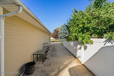 Property 26-9835 - Photo 36