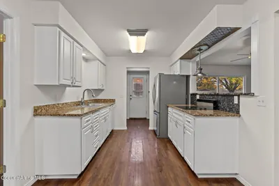 Property 26-10616 - Photo 9