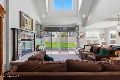 Property 26-10052 - Photo 14