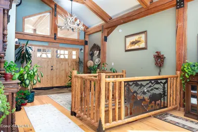 Property 26-10235 - Photo 5