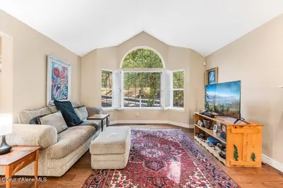 Property 26-9575 - Photo 4