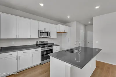 Property 26-8712 - Photo 8