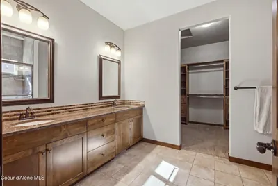 Property 26-9865 - Photo 34