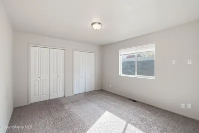 Property 26-10393 - Photo 15