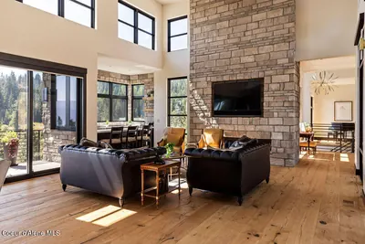 Property 26-8782 - Photo 4
