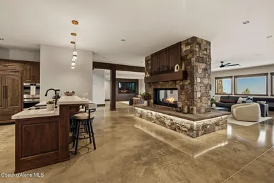 Property 26-3928 - Photo 57