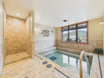 Property 26-2122 - Photo 18