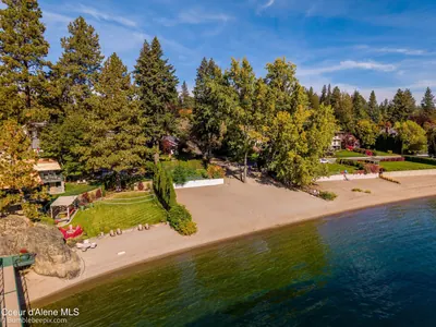 Property 26-10413 - Photo 57