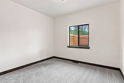 Property 26-9228 - Photo 25