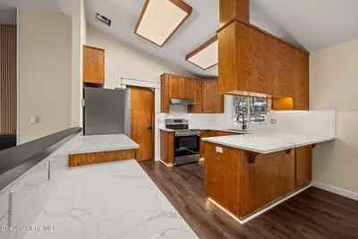 Property 26-9198 - Photo 15