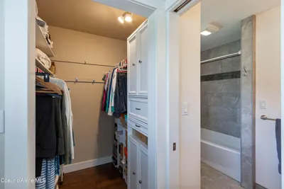 Property 26-3906 - Photo 11