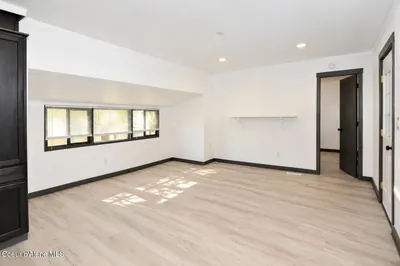 Property 26-10071 - Photo 7