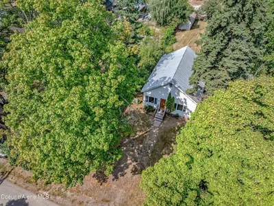 Property 26-8904 - Photo 1