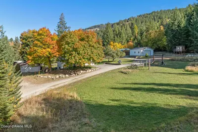 Property 26-10410 - Photo 36