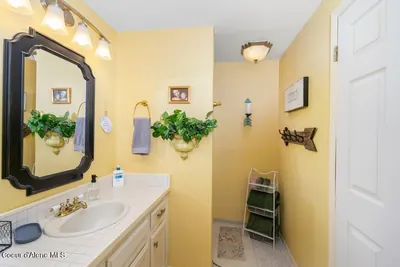 Property 26-4572 - Photo 11