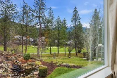 Property 26-8142 - Photo 37