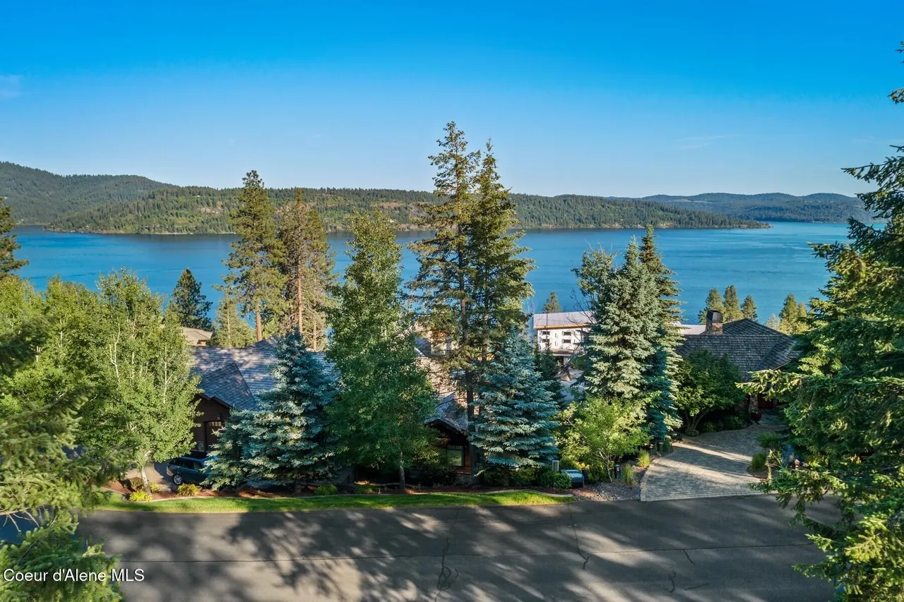 Property 26-8680 - Photo 1