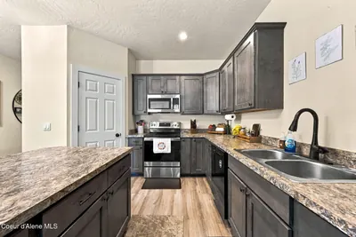 Property 26-10269 - Photo 9