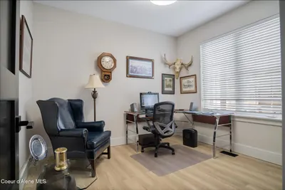 Property 26-10185 - Photo 12
