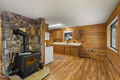 Property 26-10352 - Photo 18