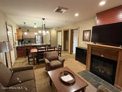 Property 26-10631 - Photo 1