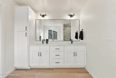 Property 26-10403 - Photo 28
