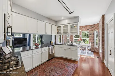 Property 26-9374 - Photo 14